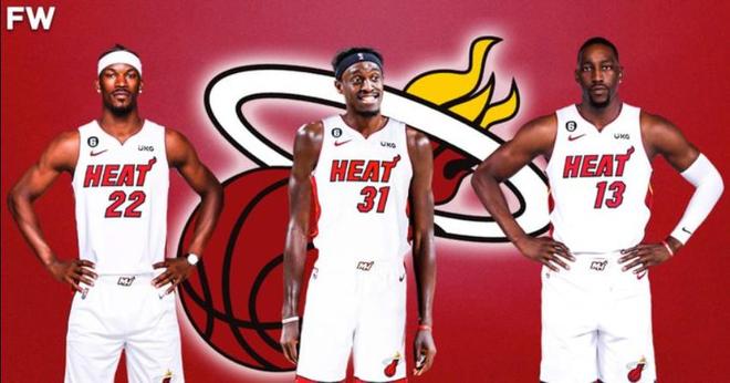 足球比赛中如何保持体能？（如何在足球比赛中维持体能？）