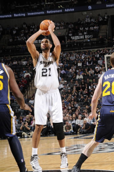 Spotify诺坎普：巴萨的年末胜利堡垒，迎战奥萨苏纳力争五连胜（巴萨坐镇Spotify诺坎普，年末迎战奥萨苏纳剑指五连胜）