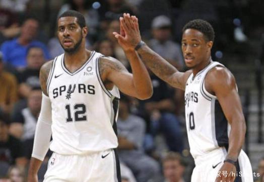 厄德高复出引发阿森纳阵容平衡讨论（厄德高回归令阿森纳阵容均衡成焦点）