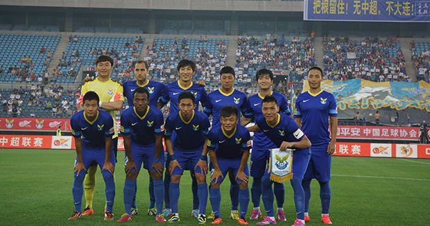 韩鹏：徐根宝指导80多岁高龄还在工作一线，这非常让人感动（韩鹏感慨：八旬徐根宝仍坚守一线，令人动容）