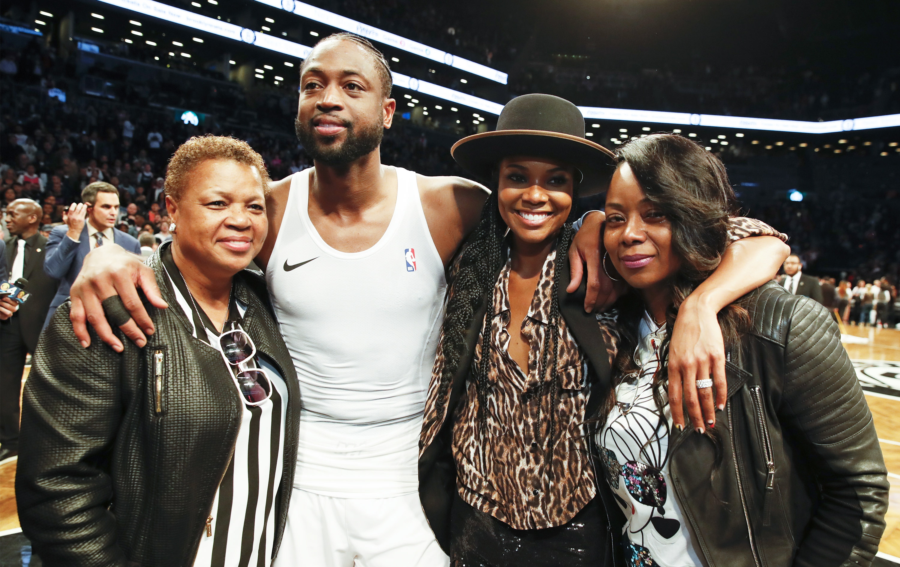 马塞洛：防梅西很难，到今天我还在找答案；和皮克一直是朋友（马塞洛：防住梅西太难，至今仍无解；与皮克始终是好友）