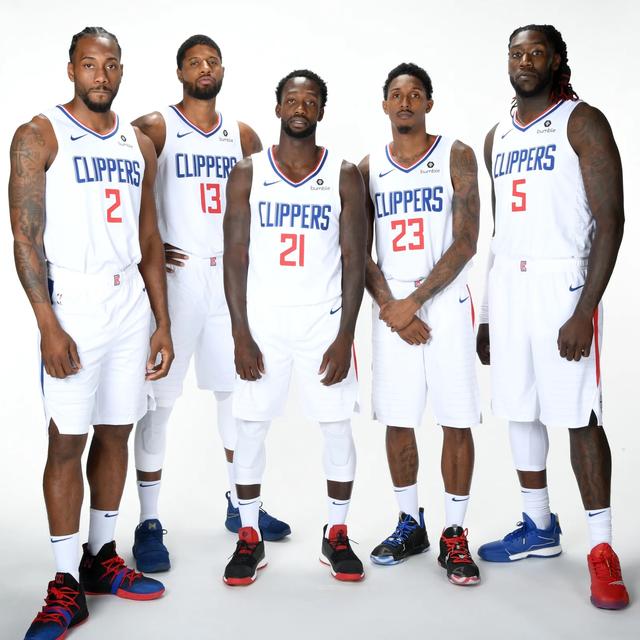 剑南春｜15连胜！拜仁3-0药厂，雅克松德甲首球，格纳布里建功（剑南春｜拜仁3-0击败药厂豪取15连胜，雅克松德甲处子球，格纳布里破门）