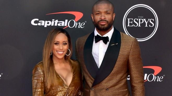 丰田强势回归F1，携手哈斯车队开启2026赛季全新篇章（丰田重磅回归F1，联手哈斯共启2026赛季新篇章）