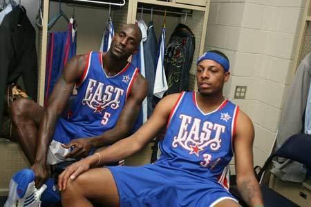 队报评法国vs阿塞拜疆：古斯托最佳，多人7分（队报法阿之战评分：古斯托全场最佳，多人获7分）