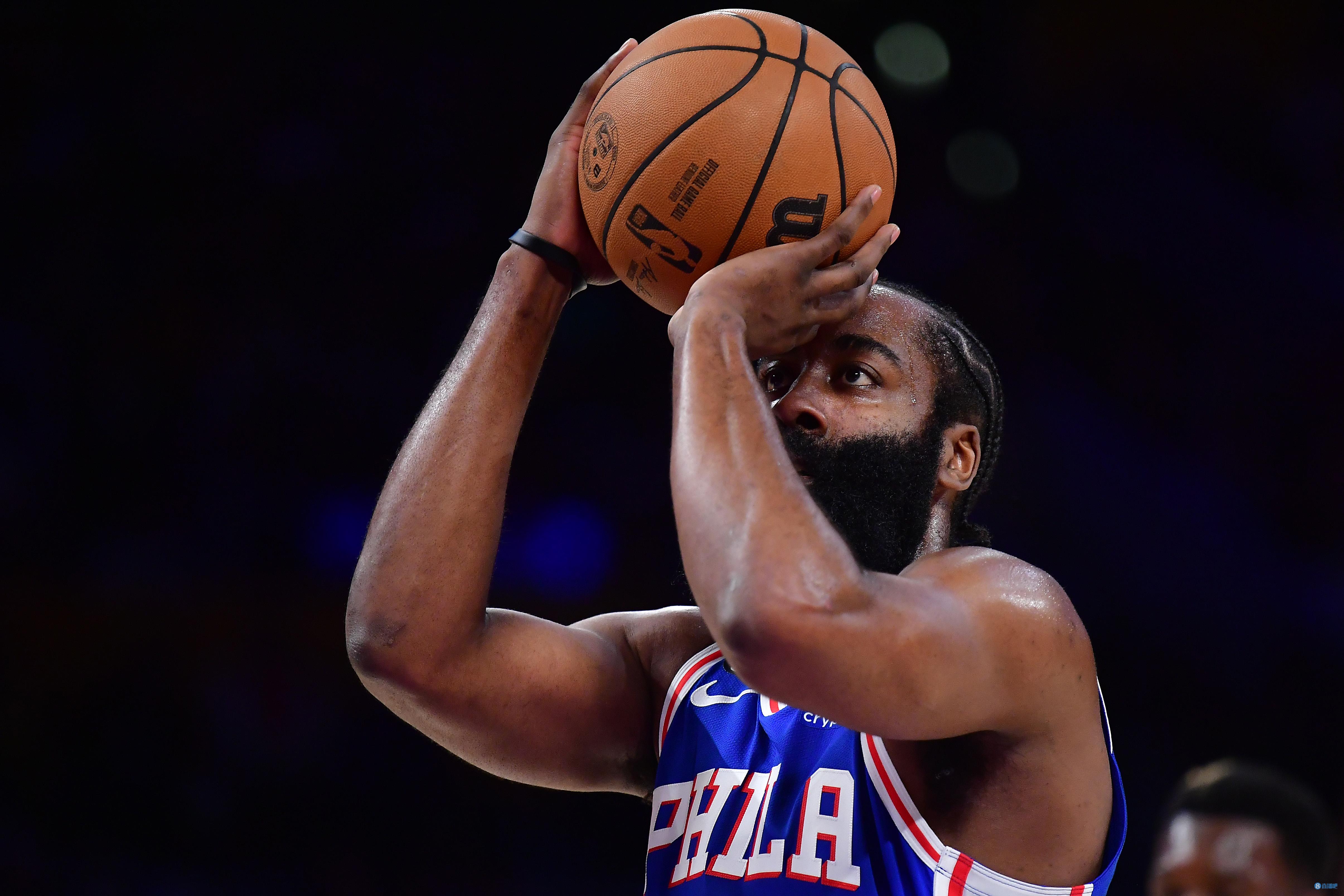 切尔西队长里斯詹姆斯26岁生日，34次欧冠出场助蓝军登顶（里斯·詹姆斯26岁生日：切尔西队长34场欧冠曾助蓝军加冕）