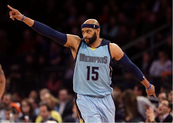 独特的精气神：肯威的足球魅力（与众不同的气质：肯威的足球风采）