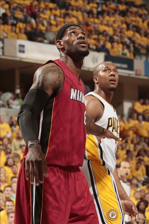 2025／26赛季英超：祸不单行！曼联后防线告急（英超2025／26赛季：曼联后防危机雪上加霜）