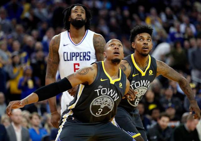 世亚预前瞻：伊拉克坐镇魔鬼主场，阿联酋锋线遭遇伤情（世预赛亚区前瞻：伊拉克魔鬼主场坐镇，阿联酋锋线伤病缠身）