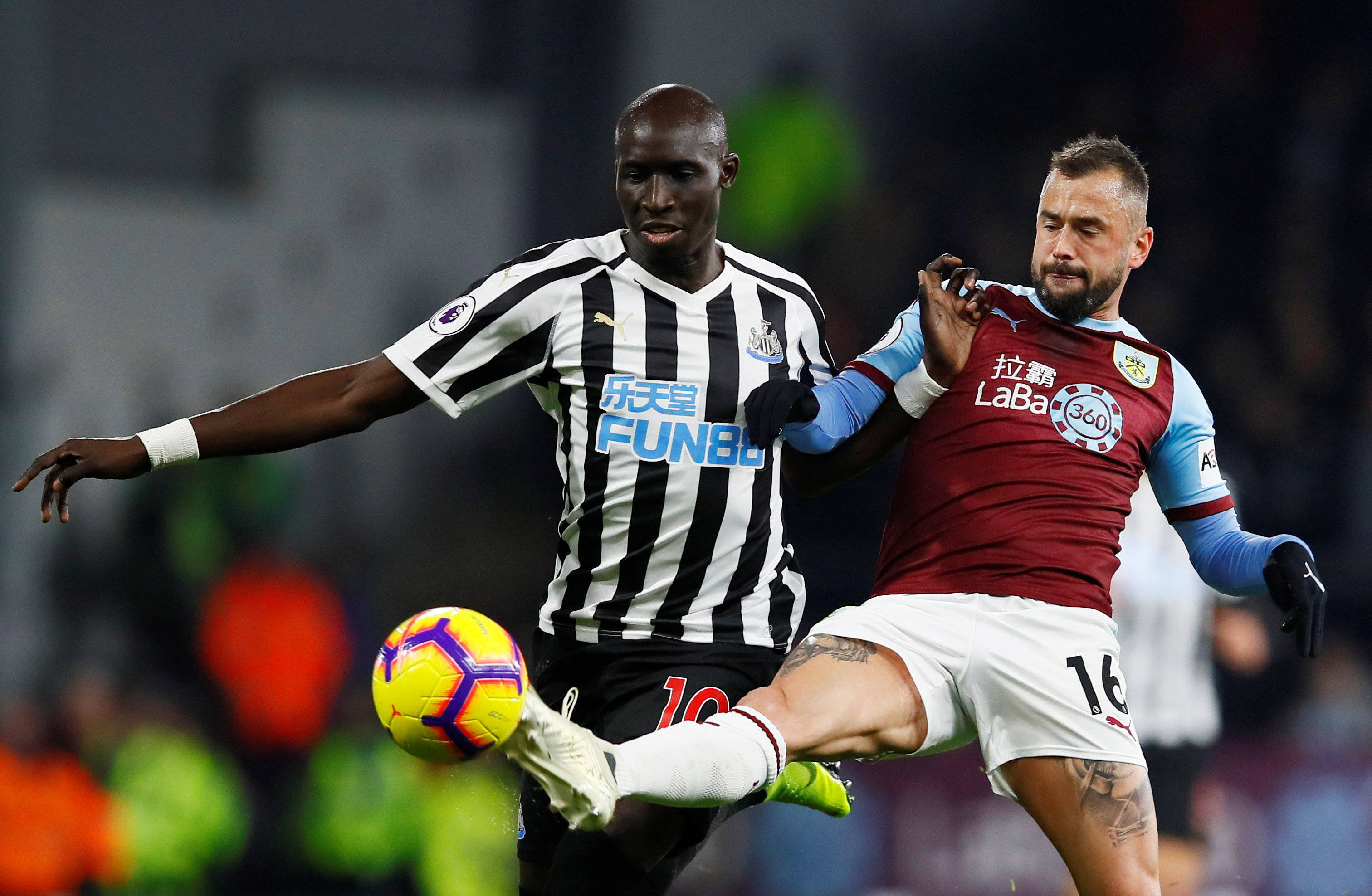 CBA：吉林主场不敌山东 历史对战再添败绩（CBA：吉林主场负于山东 交锋纪录再添一败）