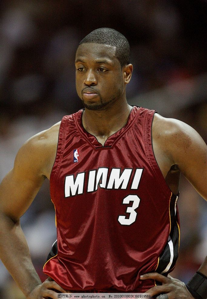 克莱谈重返勇士主场：情绪已归于平静，全心专注于独行侠（克莱再登勇士主场：心态归位，全力迎战独行侠）