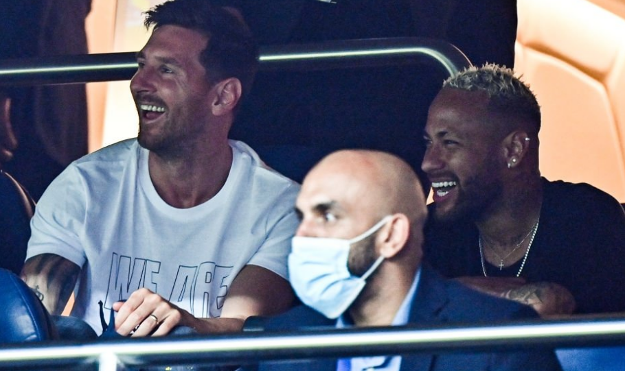 攻击方式似曾相识，皇社球迷骂屡次出格的苏契奇有唐氏综合征（攻击方式再现，皇社球迷对屡次出格的苏契奇发表歧视言论）