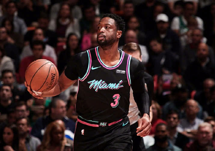 广东激战江苏！萨姆纳弱项改善 王洪泽爆发 萨林杰稳健输出（广东鏖战江苏：萨姆纳短板改善，王洪泽爆发，萨林杰稳健发挥）